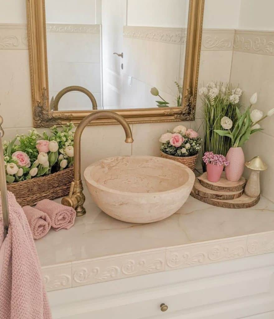 bathroom counter decor ideas