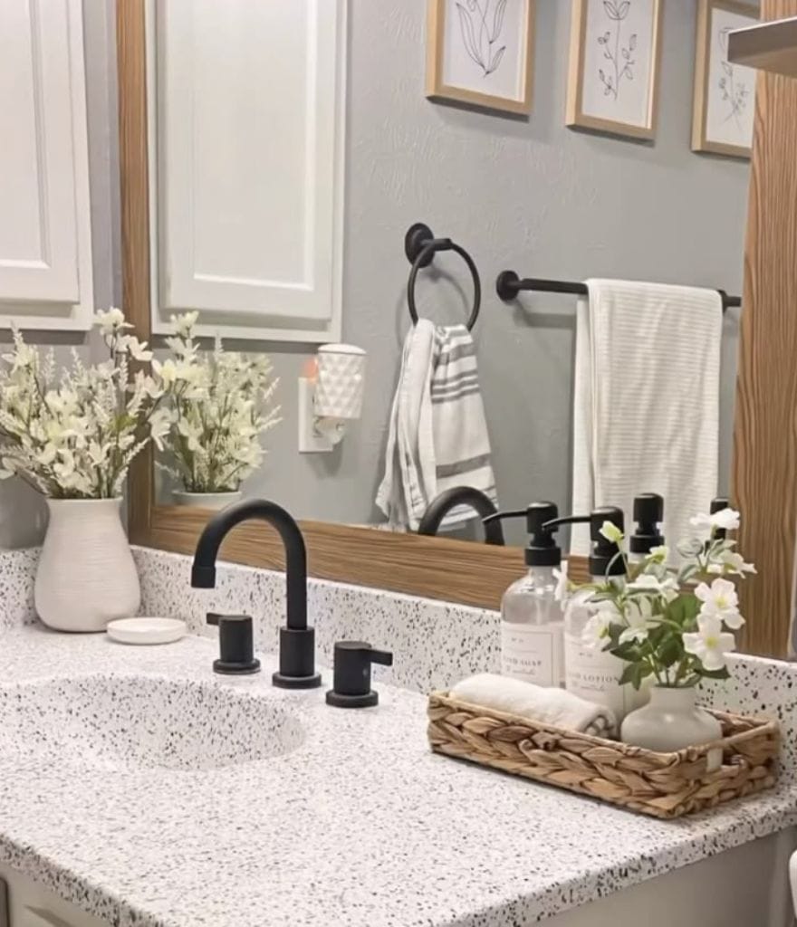 bathroom counter decor ideas