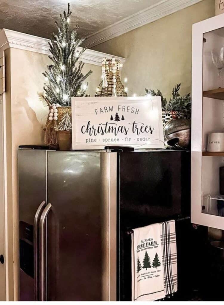 christmas apartment decor